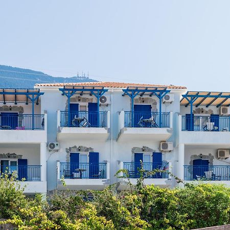Sirines Aparthotel Vlachata Exteriör bild