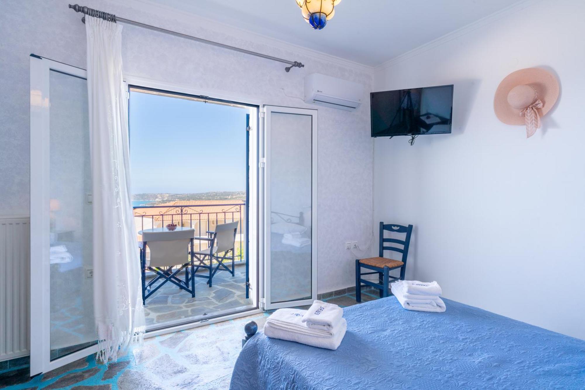 Sirines Aparthotel Vlachata Exteriör bild
