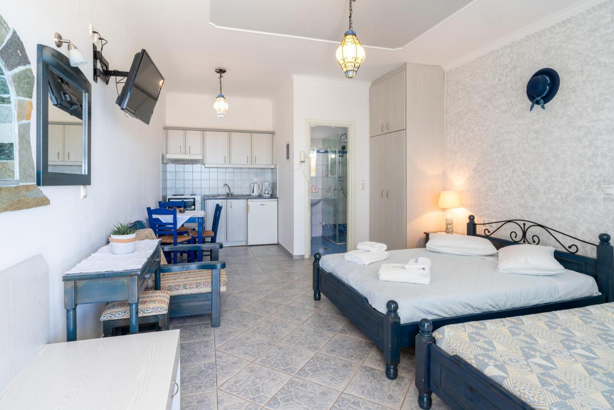 Sirines Aparthotel Vlachata Exteriör bild