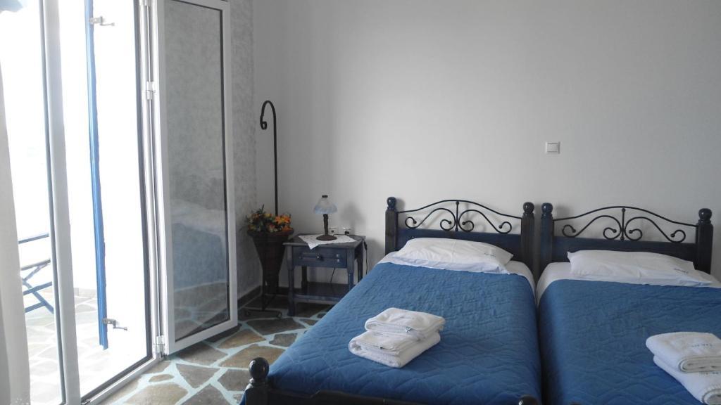 Sirines Aparthotel Vlachata Exteriör bild